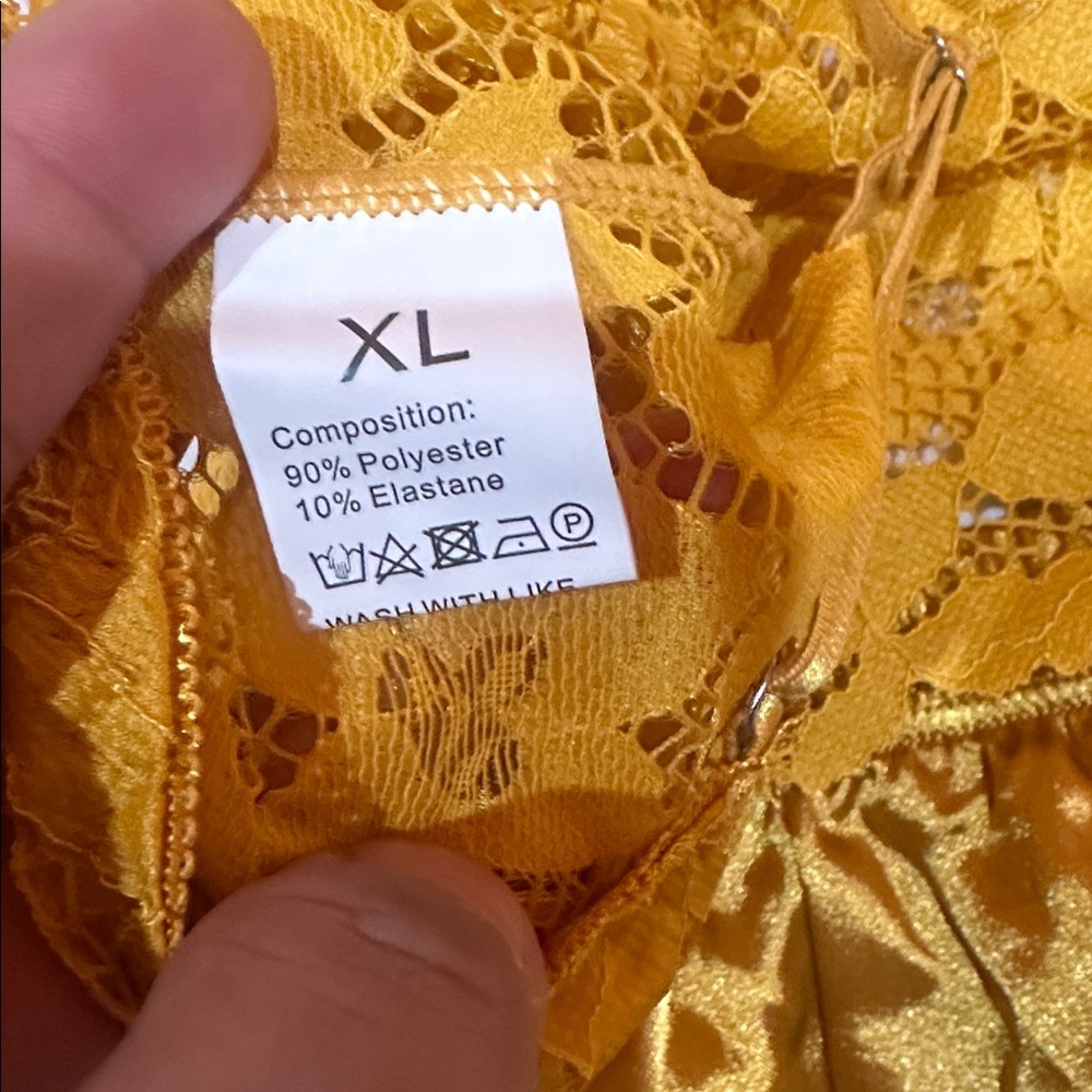 NEW Lace Trim Satin Sleepwear Set in Mustard size XL - Picture 6 of 6